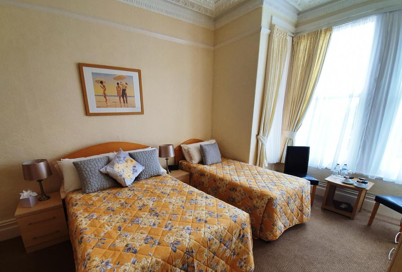 Cleve Court Hotel Paignton Rum bild